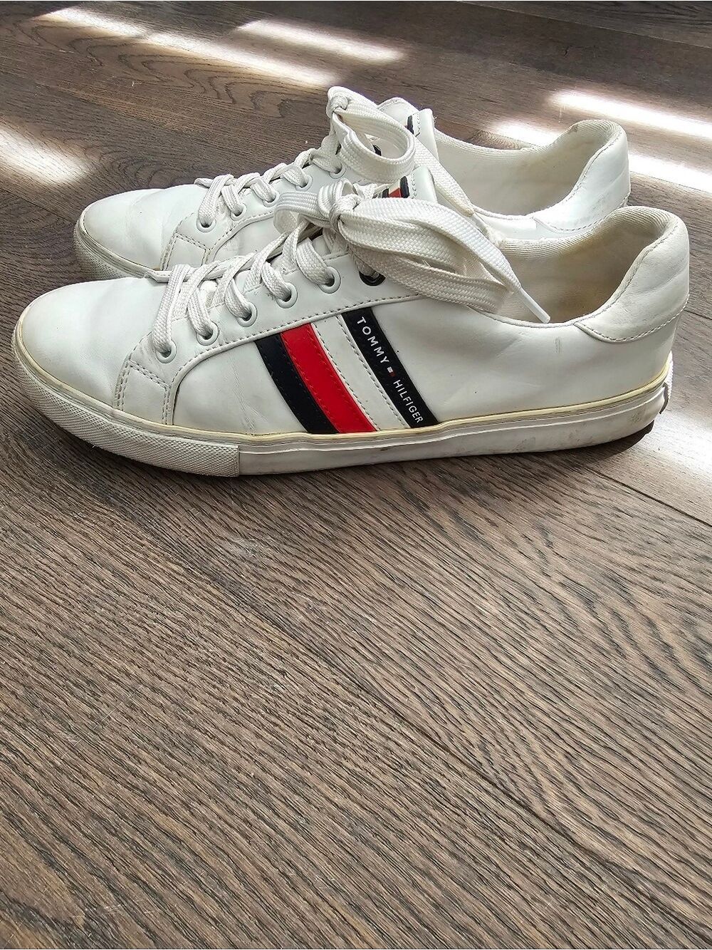 Tommy Hilfiger Women's White Tennis Shoes Size 9